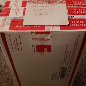 Mystery box under armour 6 items